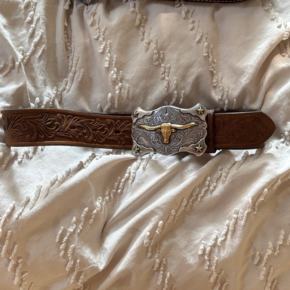 Tony Lama Brown Belt with Silver Longhorn Buckle